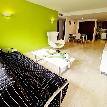 Punta Prima Modern, 100 M Sea, 2 Swimming-pools, Aircondition, Free Wi-fi *
